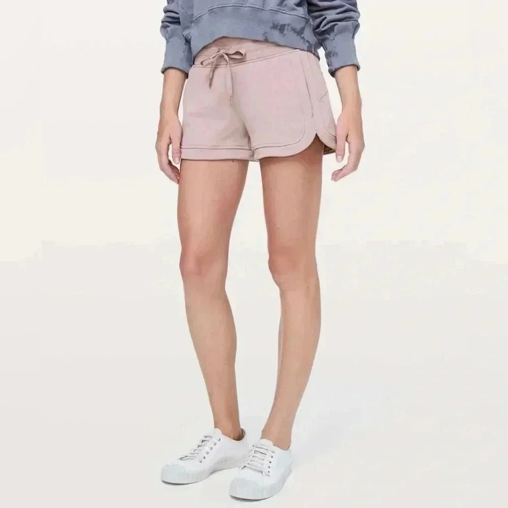 Lululemon Women’s Hit Reset Cotton Shorts Smoky Blush SZ 2